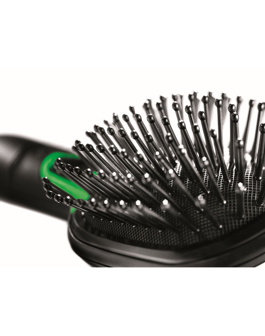 New Braun Satin Hair Brush Iontec 730 With Travel Case ...